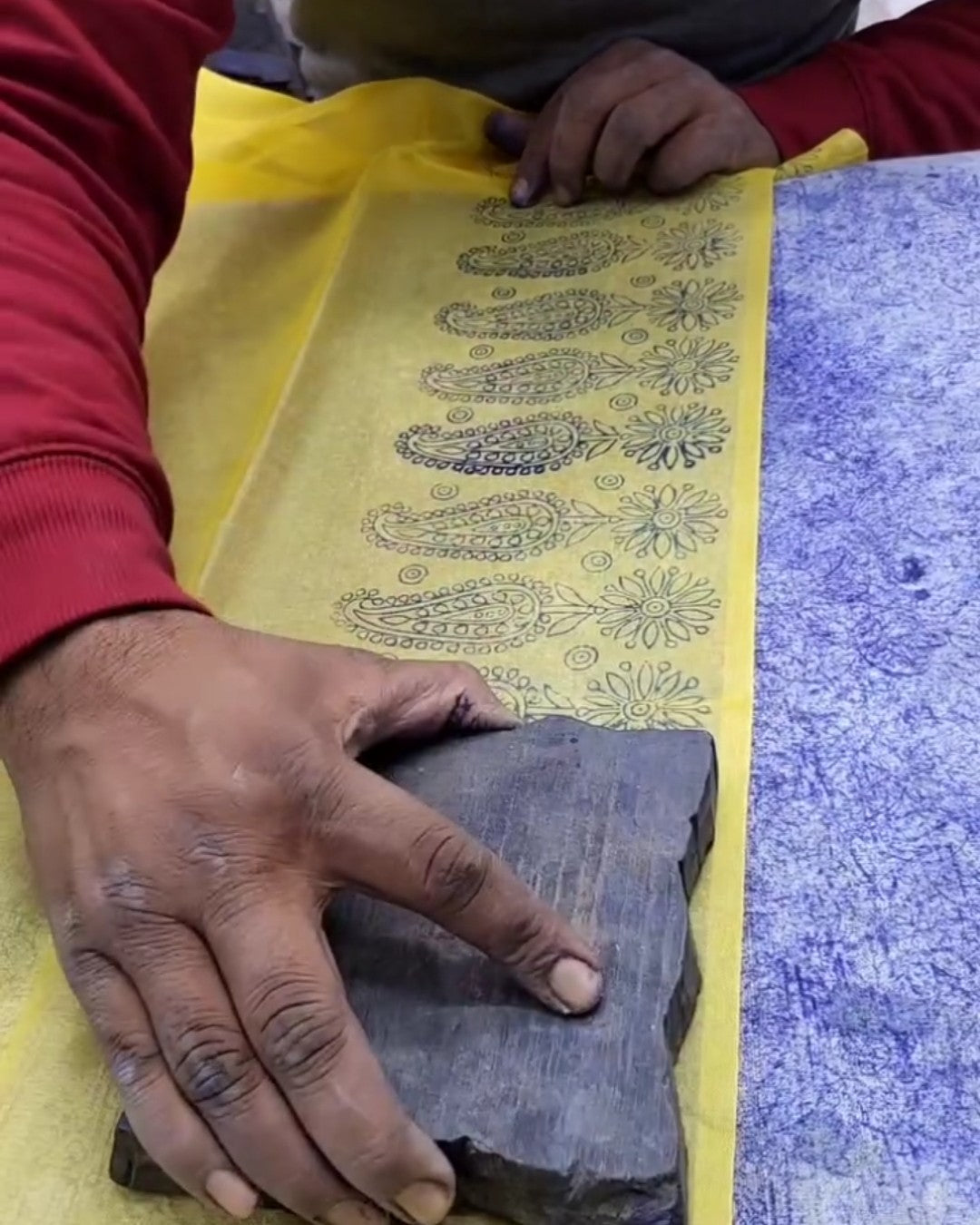 Why Chikankari Hand Embroidery Supports Thousands Of Artisan Families in Lucknow