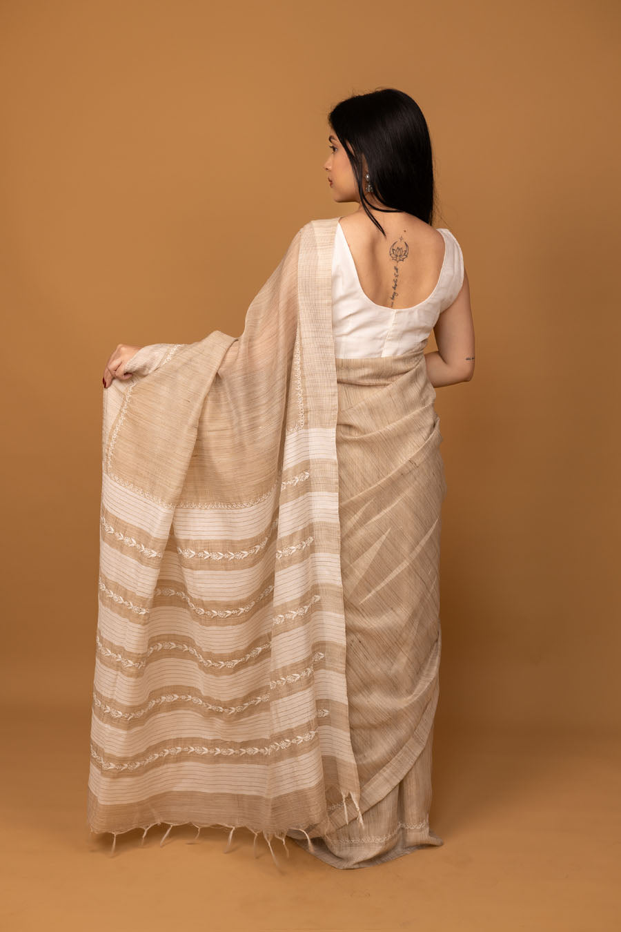 Urvashi | Earthmist Beige Handloom Kochai Silk Chikankari Saree