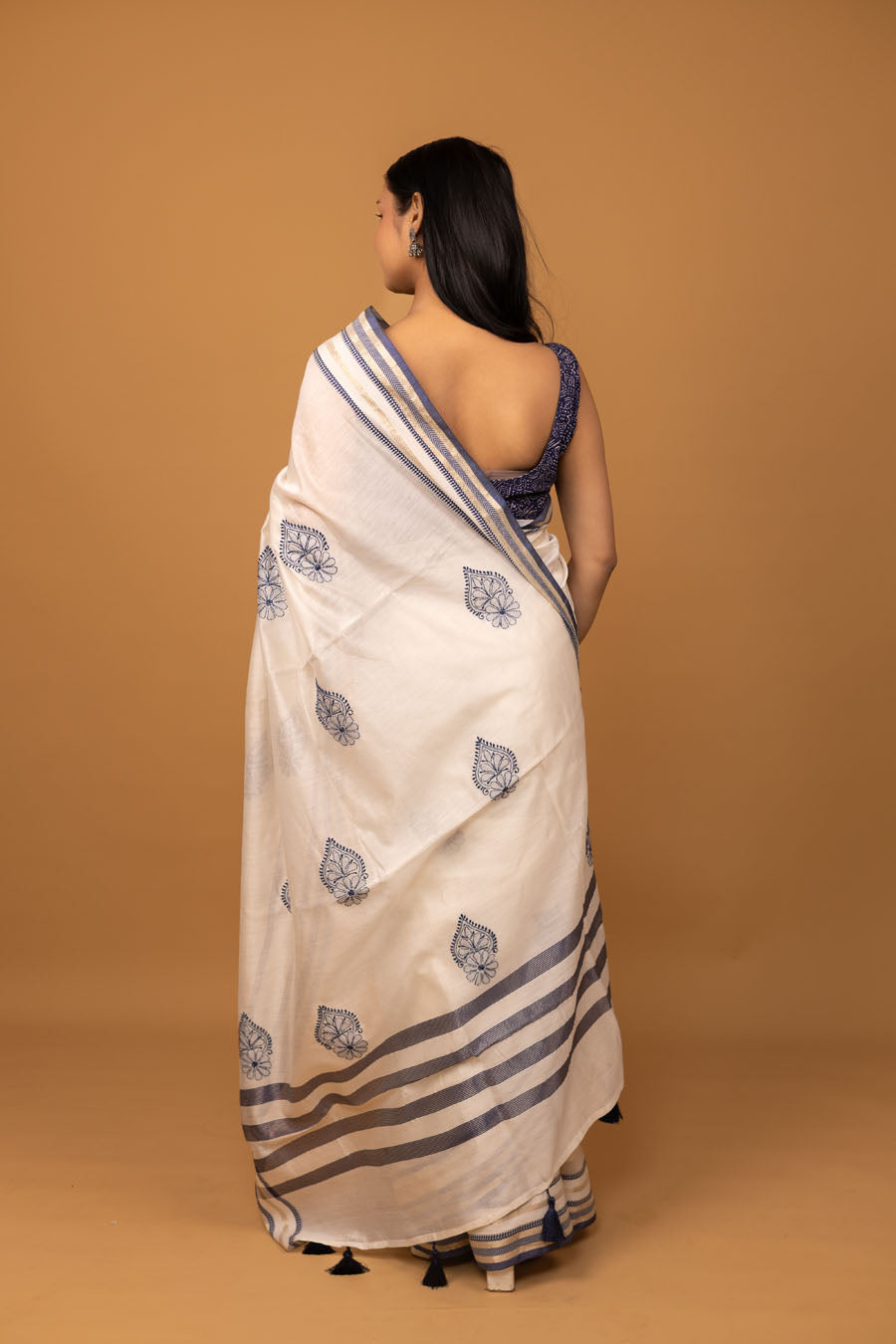Vidushi | Pearly Mangalgiri cotton Chikankari Saree