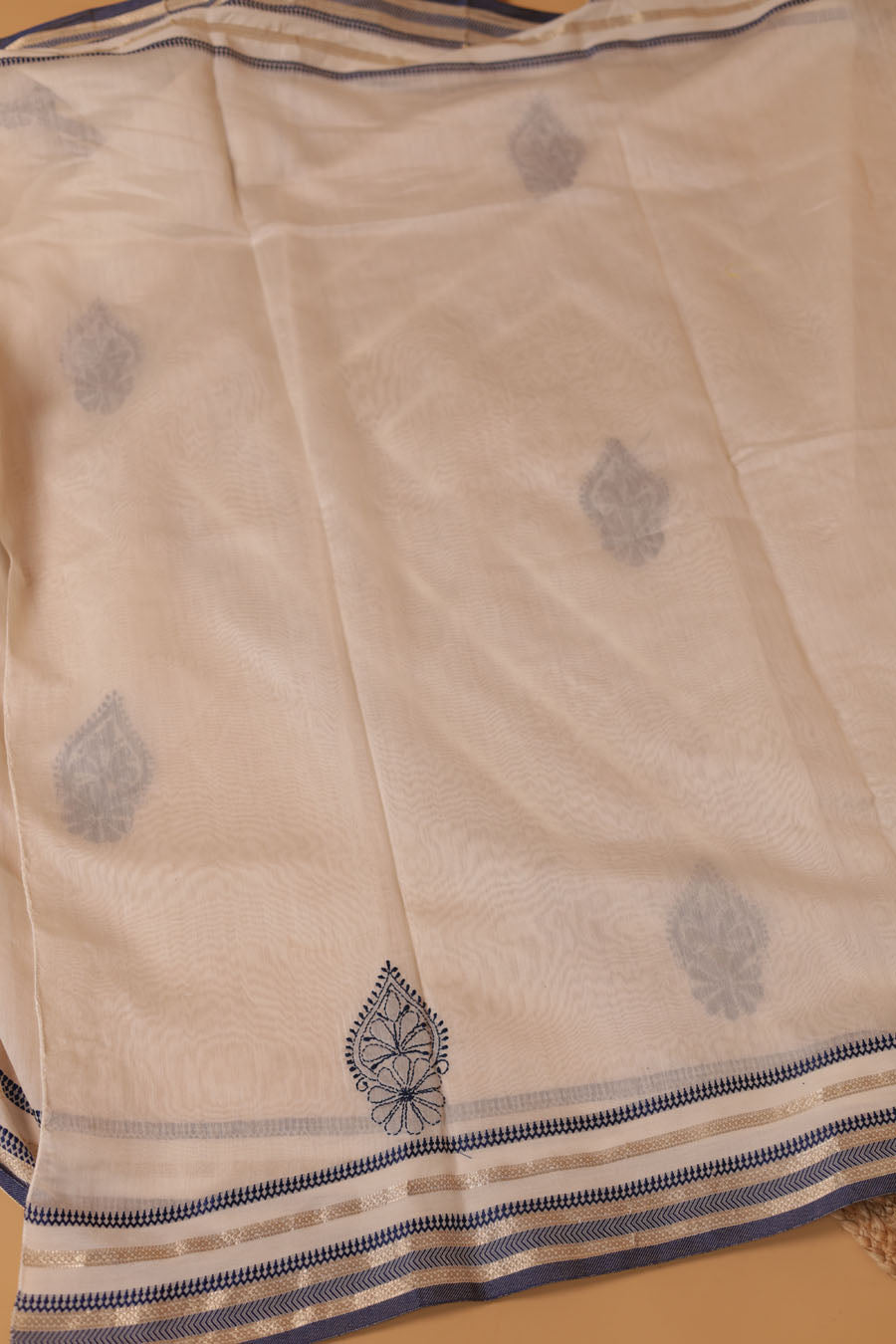 Vidushi | Pearly Mangalgiri cotton Chikankari Saree
