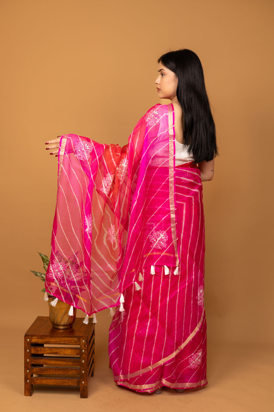 Surmayi | Deep blush Pink Kota silk Leheriya Chikankari Saree