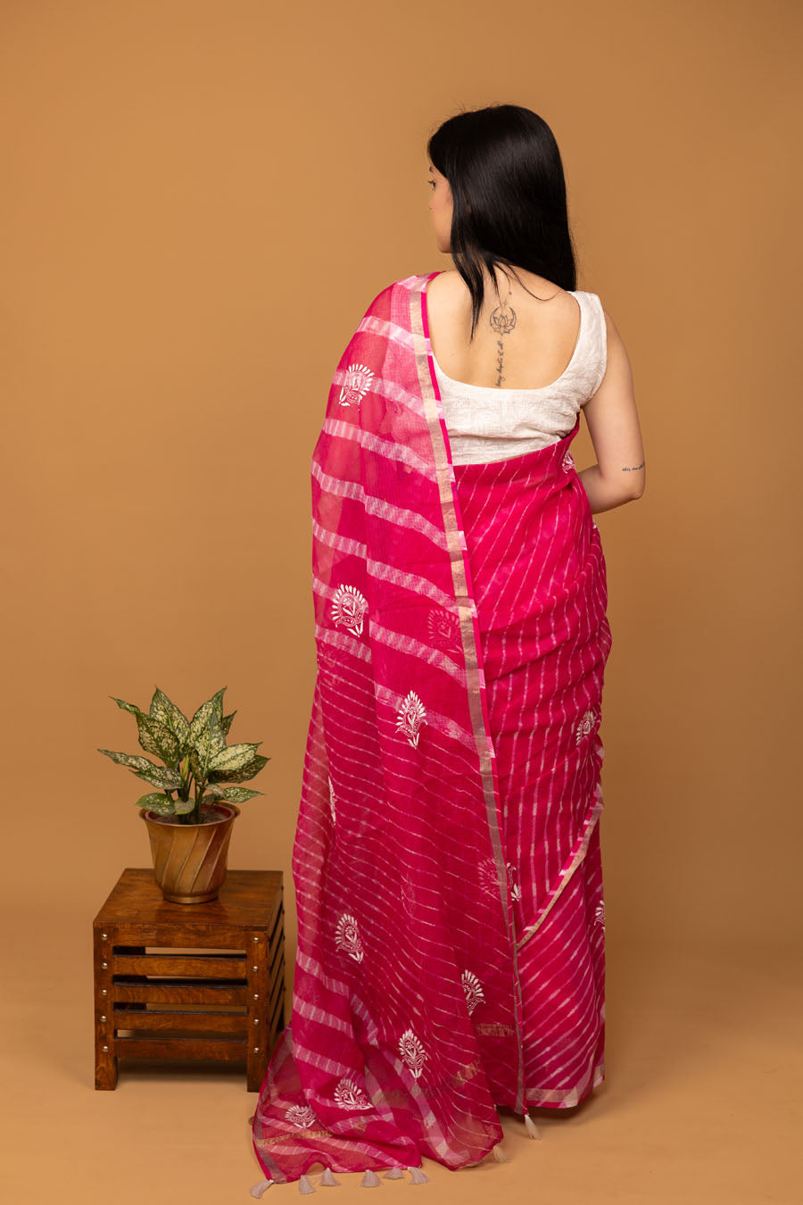 Surmayi | Crimson Pink Kotadoriya Leheriya Cotton ChikankariSaree
