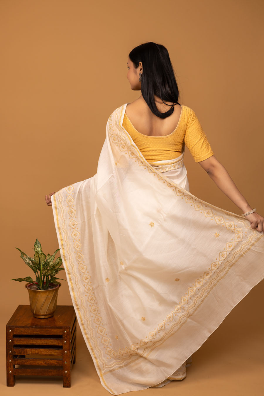 Hansini | Ivory Chanderi Silk Saree with intricate Chikankari
