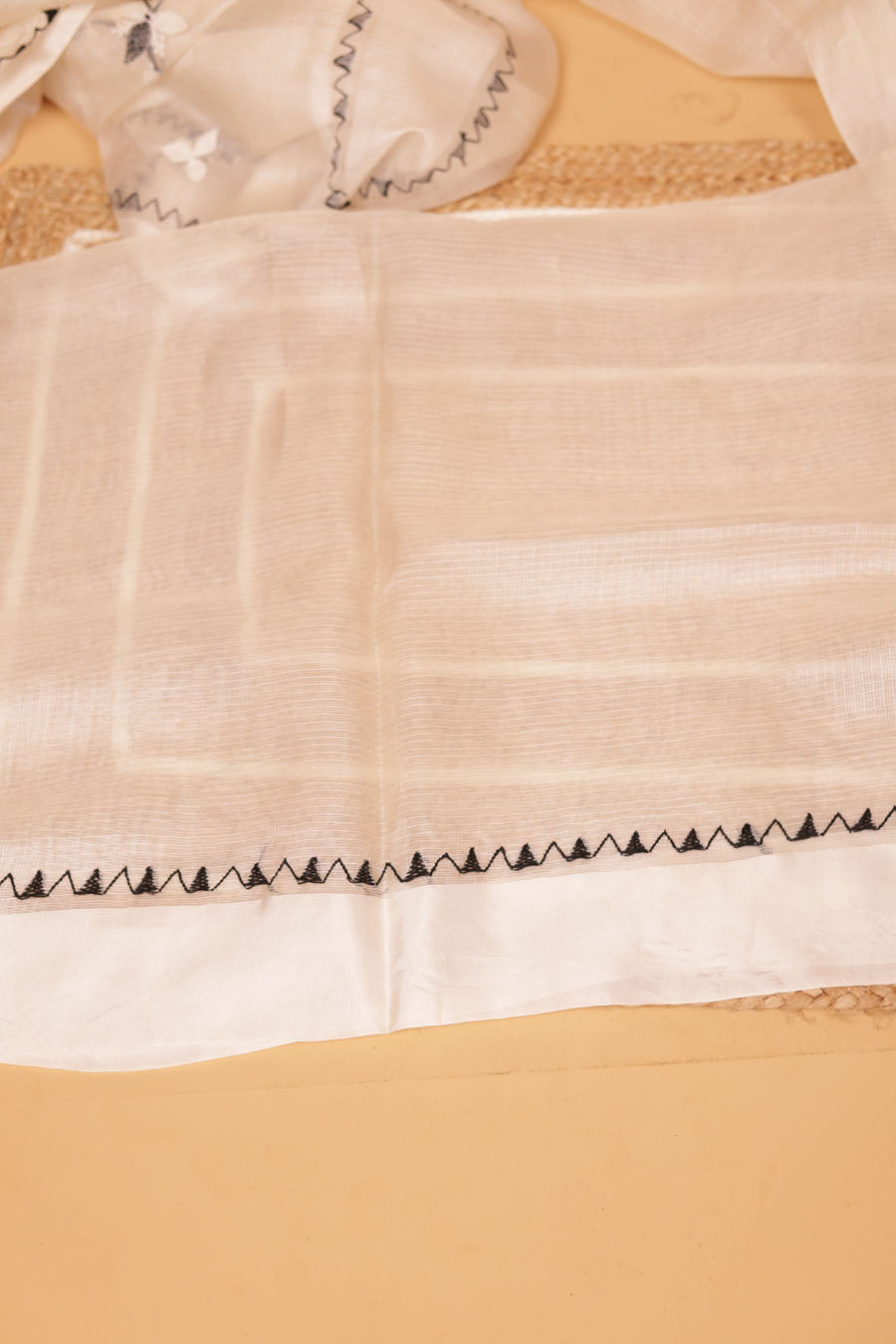 Hansini | Pearl Drape Off white Tussar Kota Silk Chikankari Saree