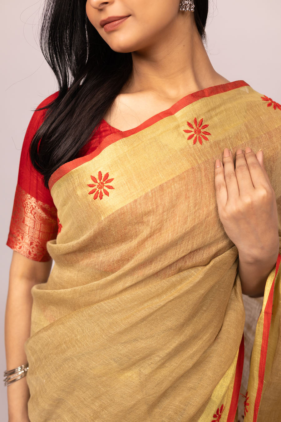 Vidushi | Nude Gold Linen Saree with Chikankari Embroidery