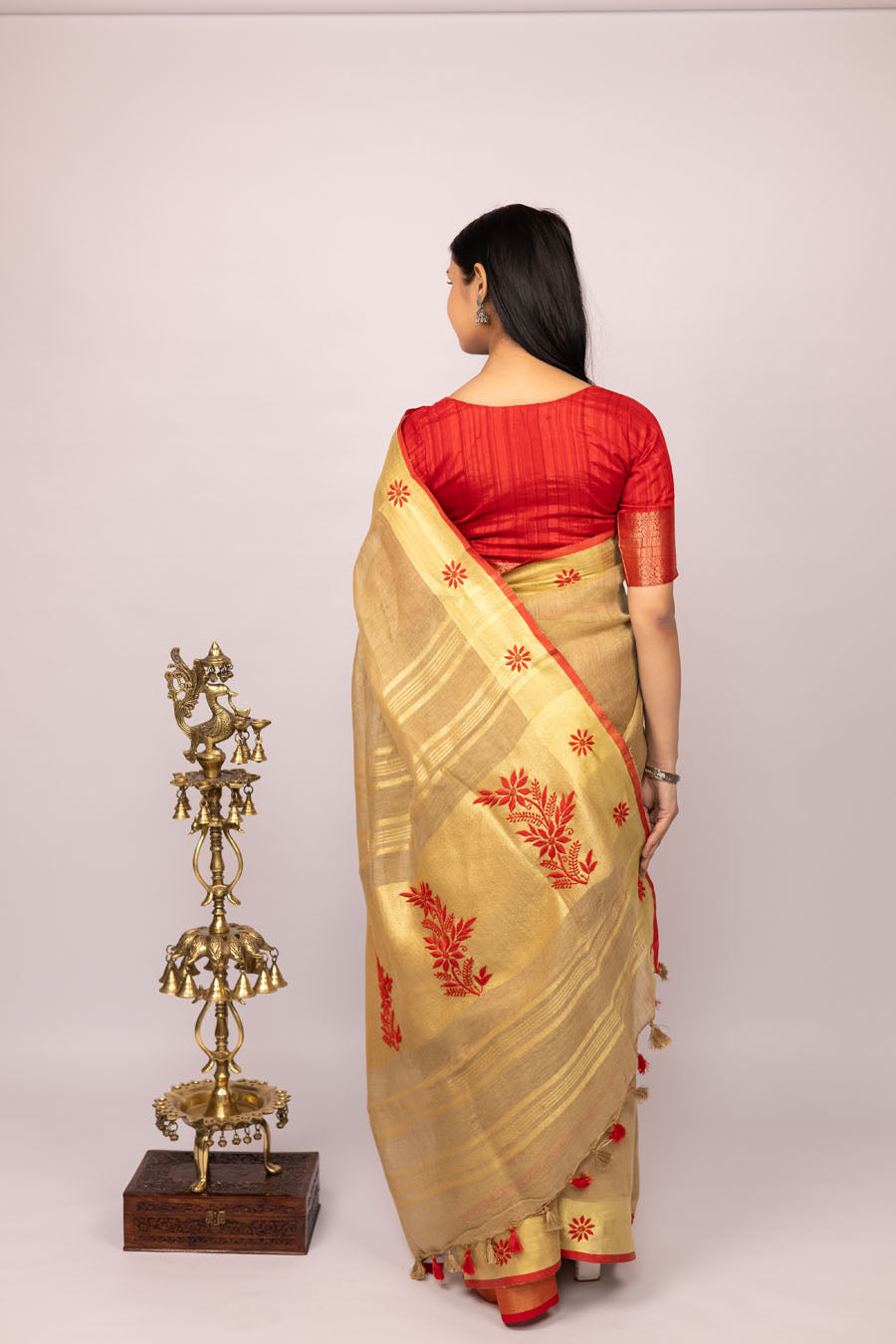 Vidushi | Nude Gold Linen Saree with Chikankari Embroidery