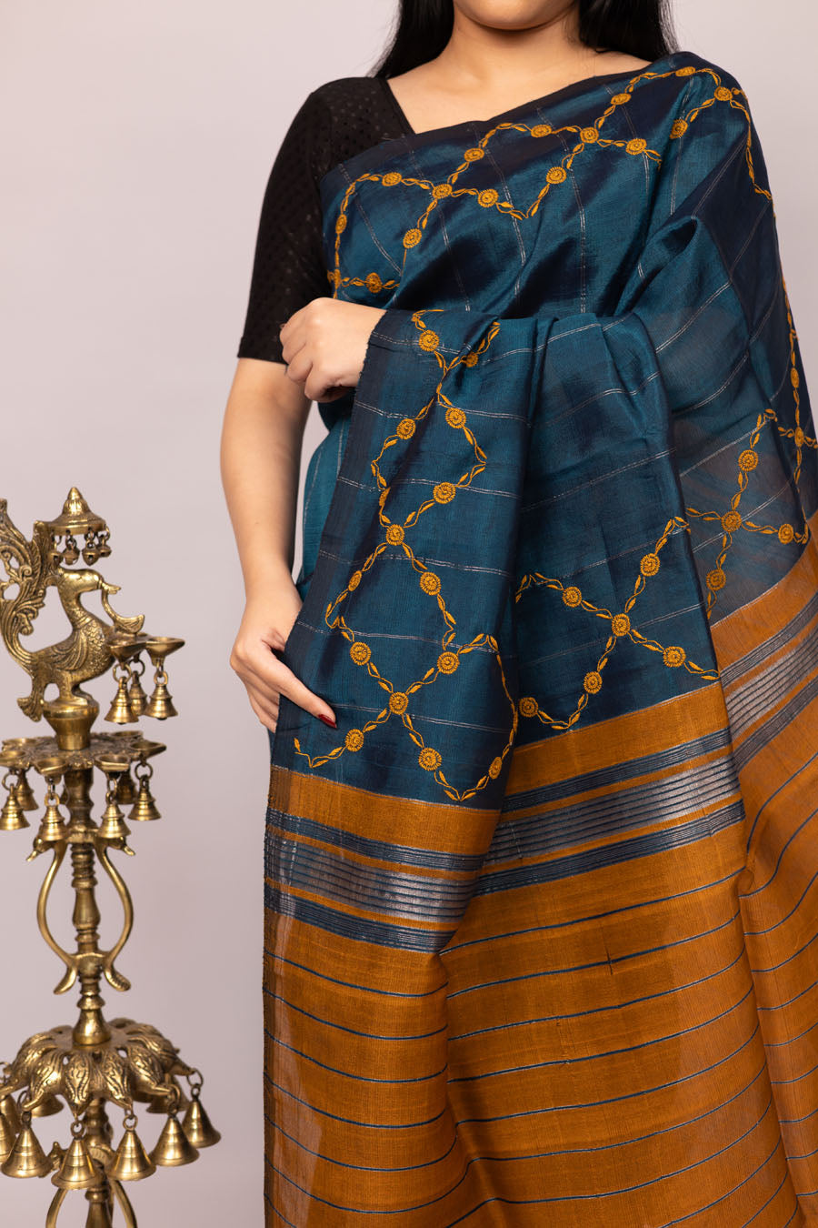 Vidushi | Meadow green Mangalgiri Pattu silk Chikankari Saree