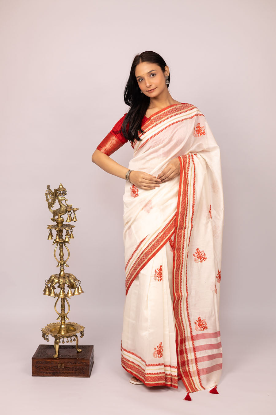 Vidushi | Imperial Off White Mangalgiri cotton Chikankari Saree with Red zari border and red Chikankari Embroidery
