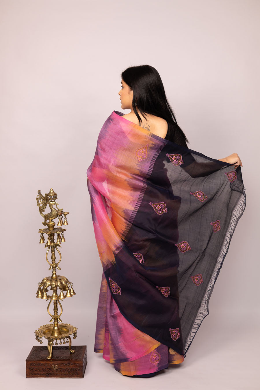 Surmayi | Flamingo Pink Mangalgiri Pattu Silk Chikankari Saree
