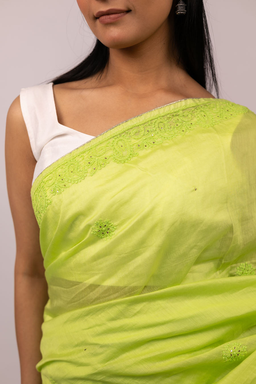 Urvashi | Dewleaf Green Chanderi Silk Chikankari Saree