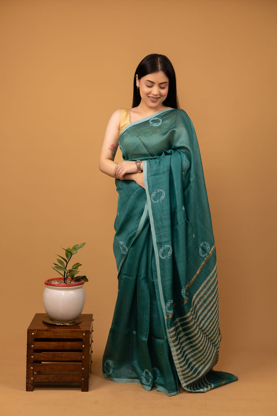 Urvashi | Seafoam Rama Green Tussar Moonga Silk Chikankari Saree