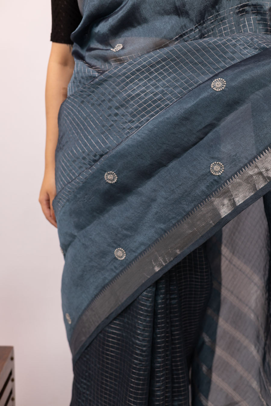 Vidushi | Graceful Grey Mangalgiri Pattu Silk Chikankari Saree