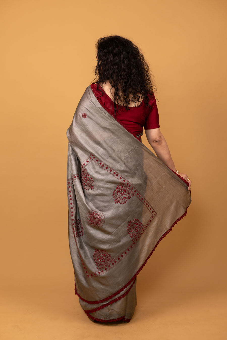 Grey Tussar silk Saree with Chikankari designer pallu