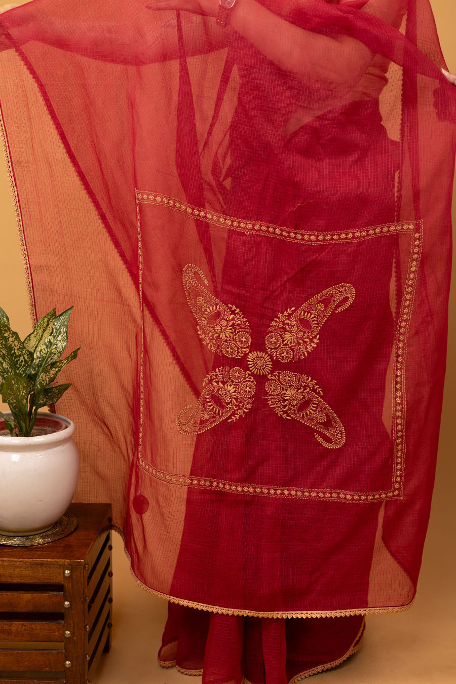 Maroon Kotadoriya cotton saree with Lucknavi Chikankari embroidery Pallu 