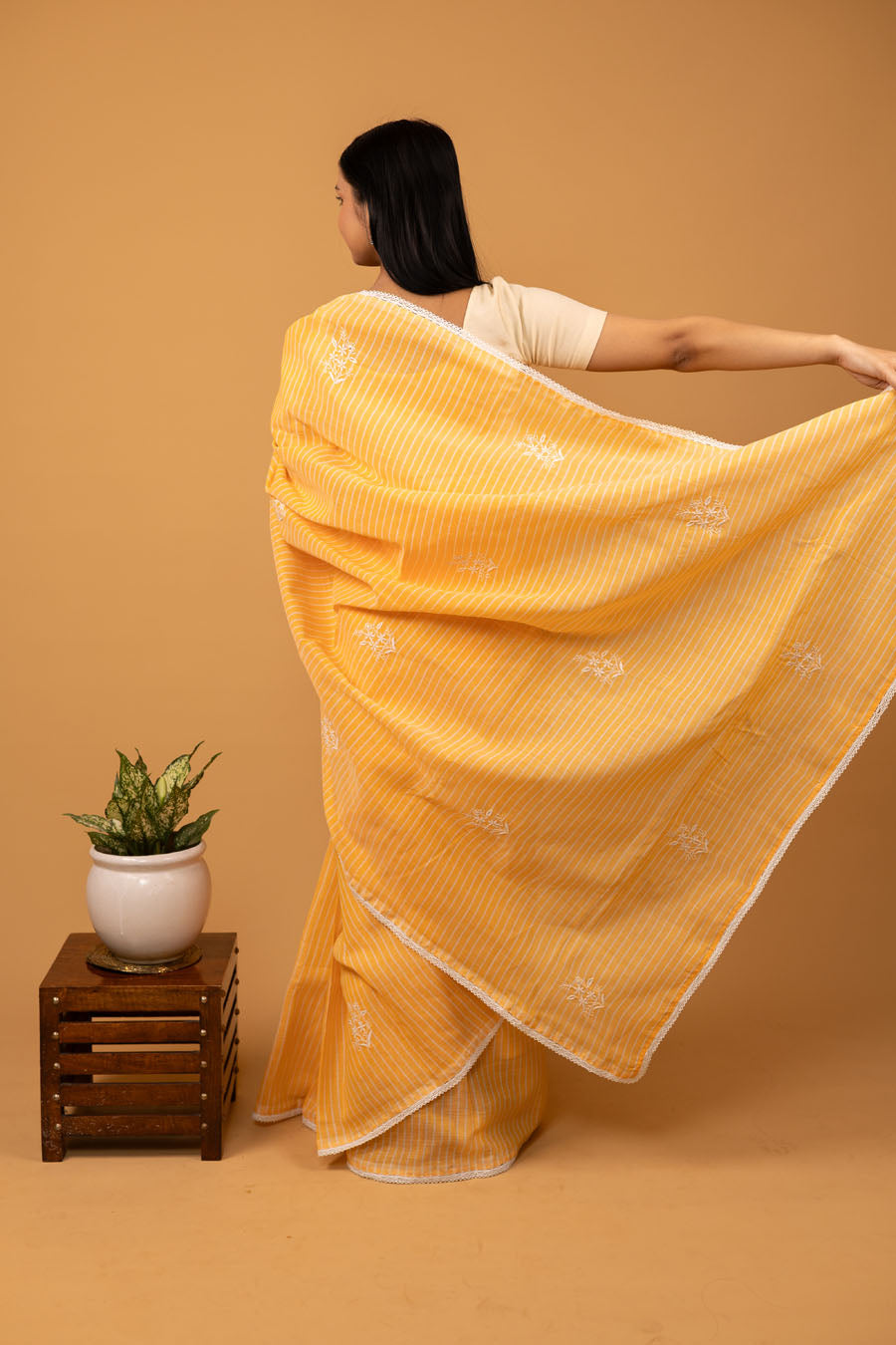 Vidushi | Canary Yellow Handloom Cotton Chikankari Saree