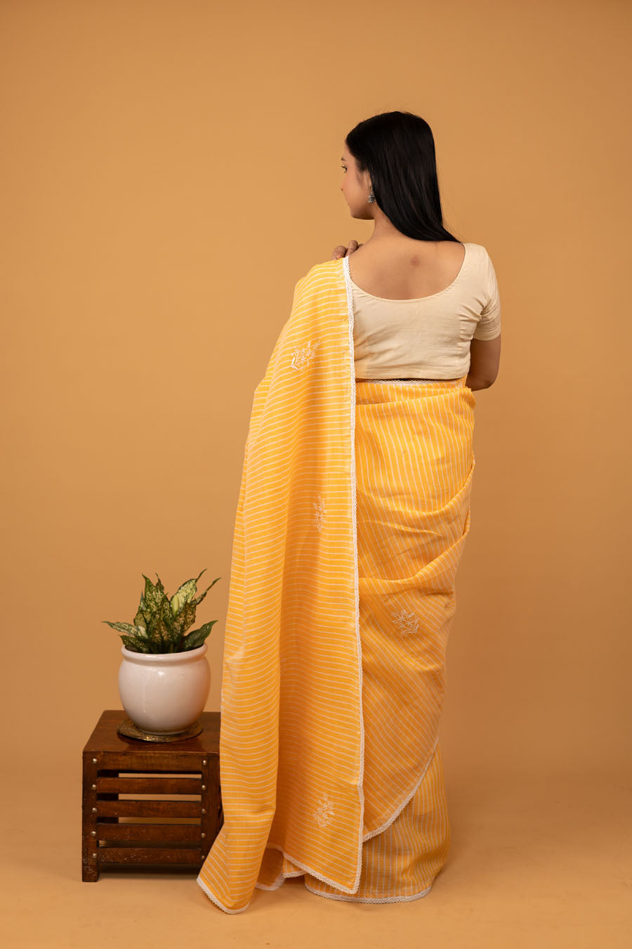 Vidushi | Canary Yellow Handloom Cotton Chikankari Saree