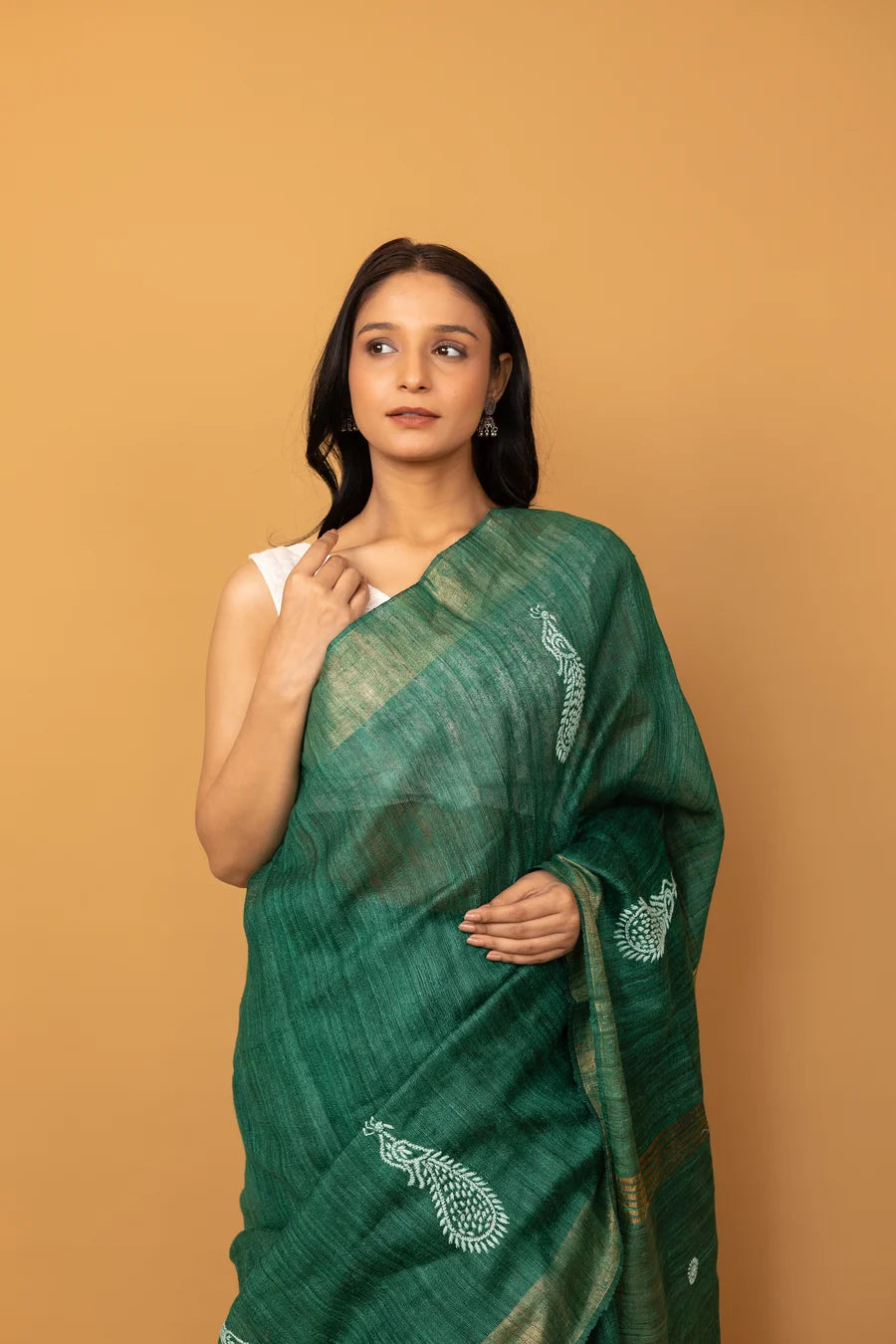 Handcrafted Green Cotton Saree with Paisley Motifs and Woven Border