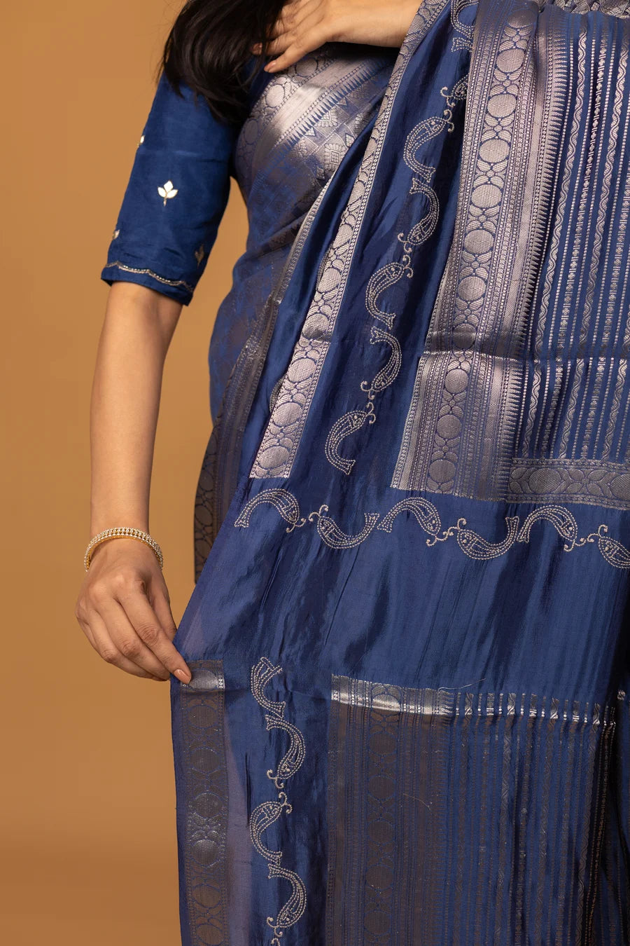Traditional blue saree with pallu design
