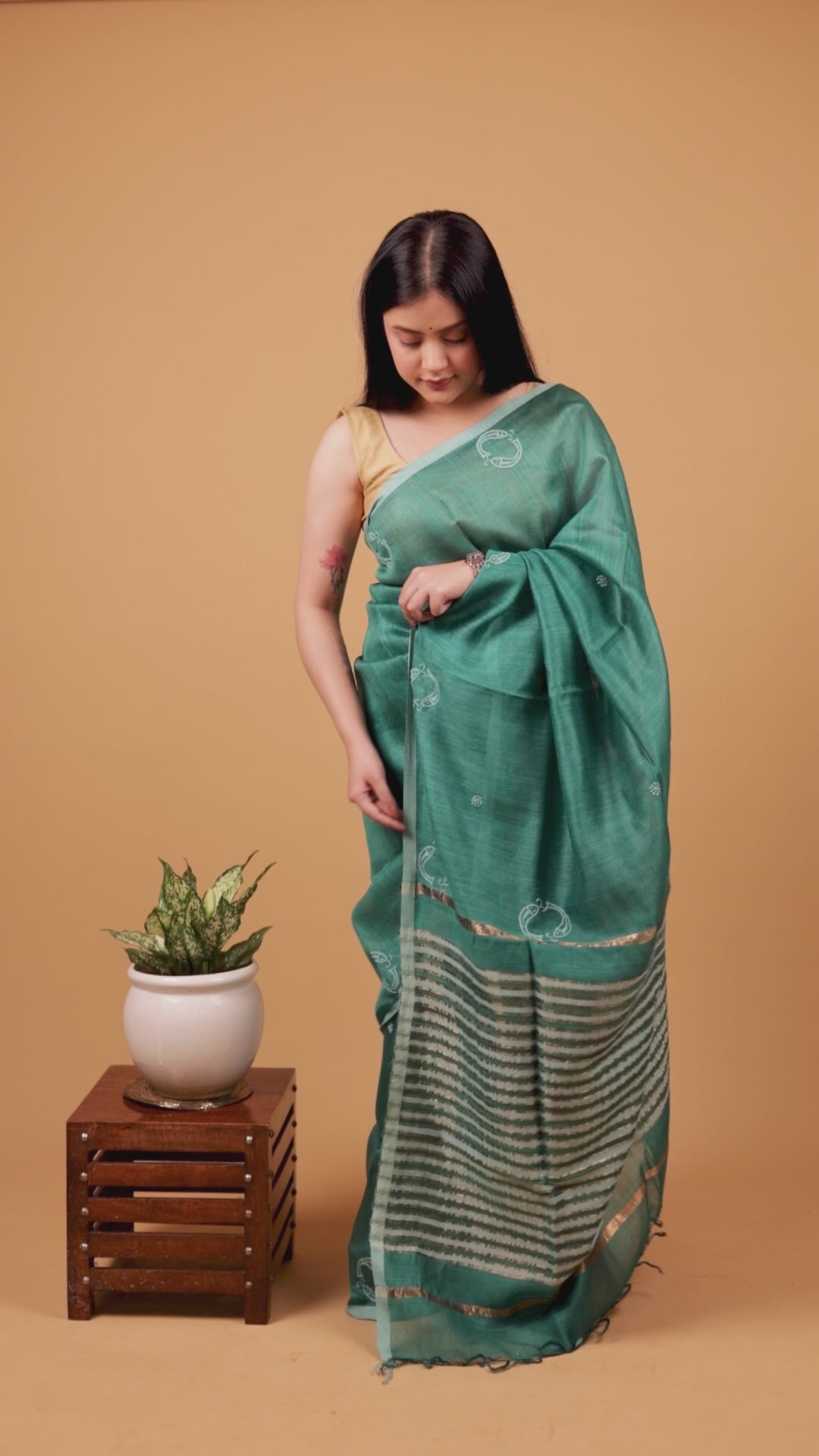 Urvashi | Seafoam Rama Green Tussar Moonga Silk Chikankari Saree