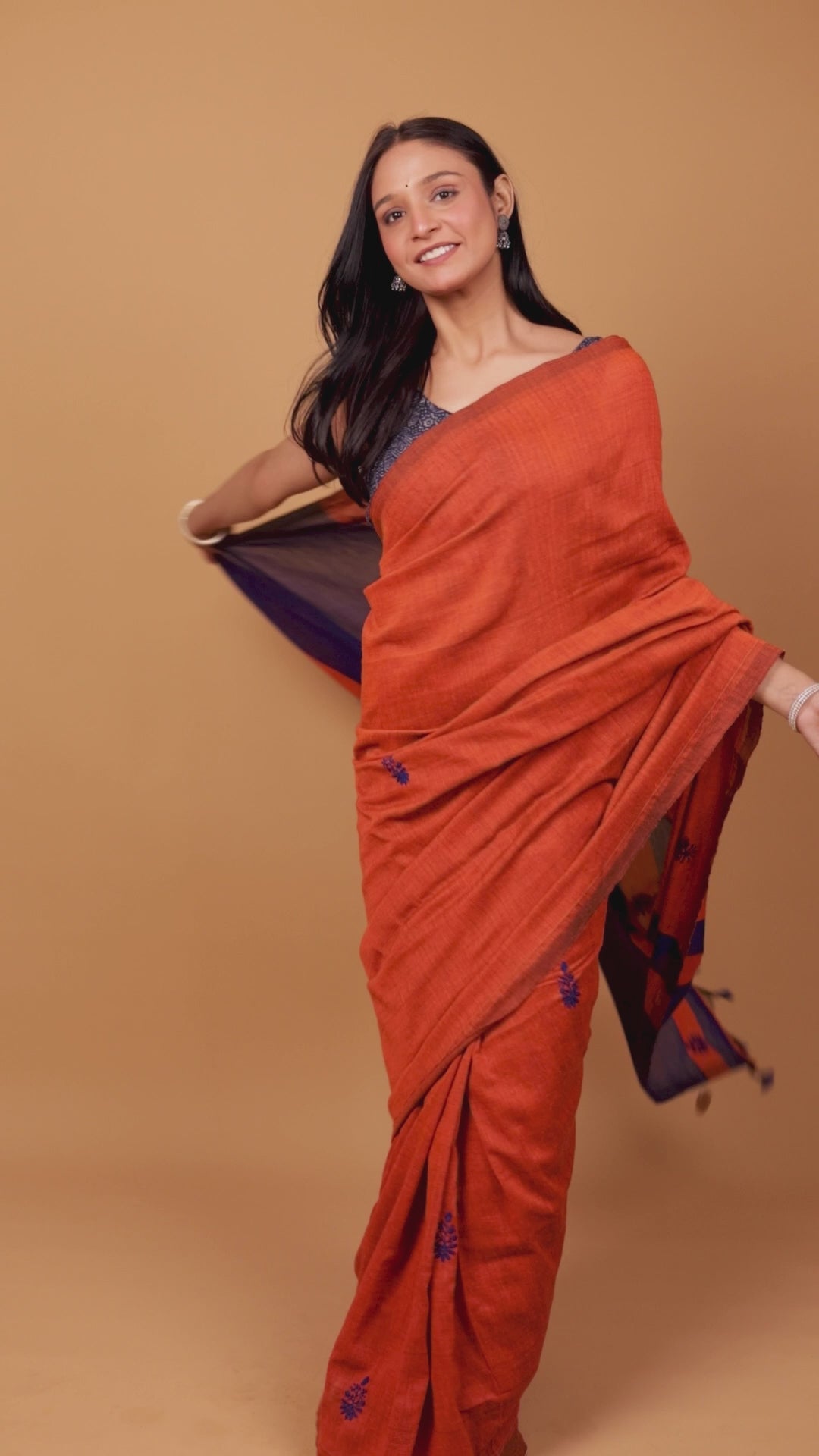 Vidushi | Rust Orange Handloom Cotton ChikankariSaree