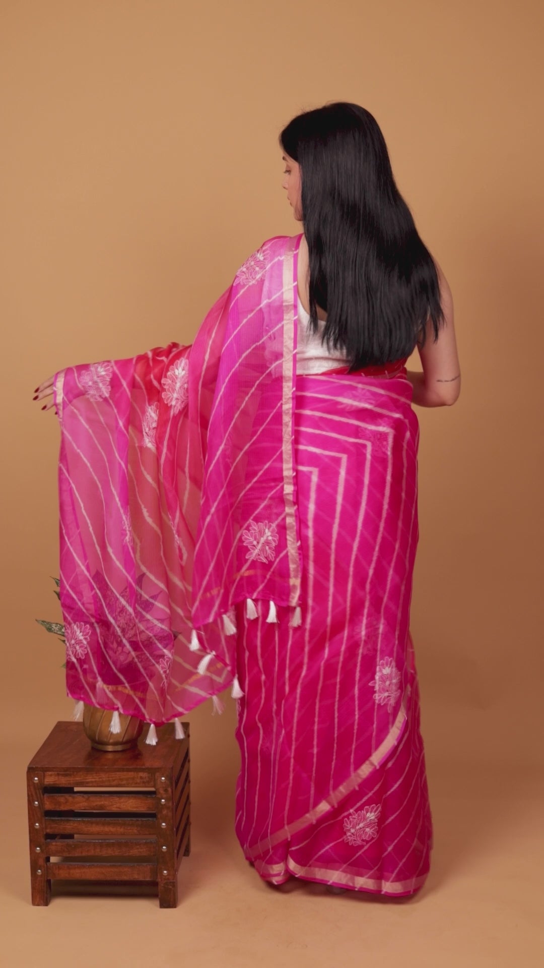 Surmayi | Deep blush Pink Kota silk Leheriya Chikankari Saree
