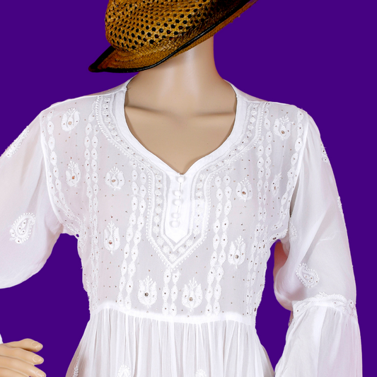 Viscose Georgette Short Kurti/ Top/ Tunic with Badla -Dyeable  (White)